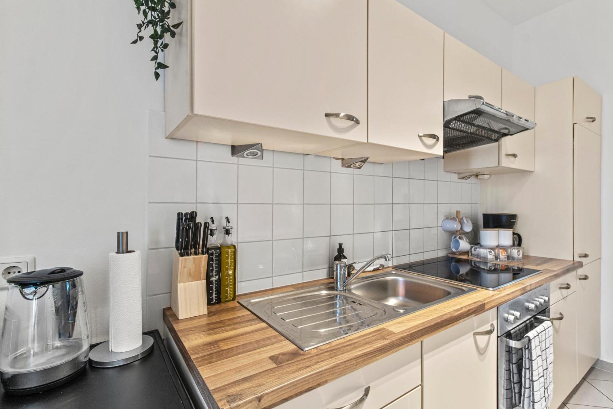 Stylish Apartment, 4 Min To U3 Zipperer Strasse Wien Eksteriør billede