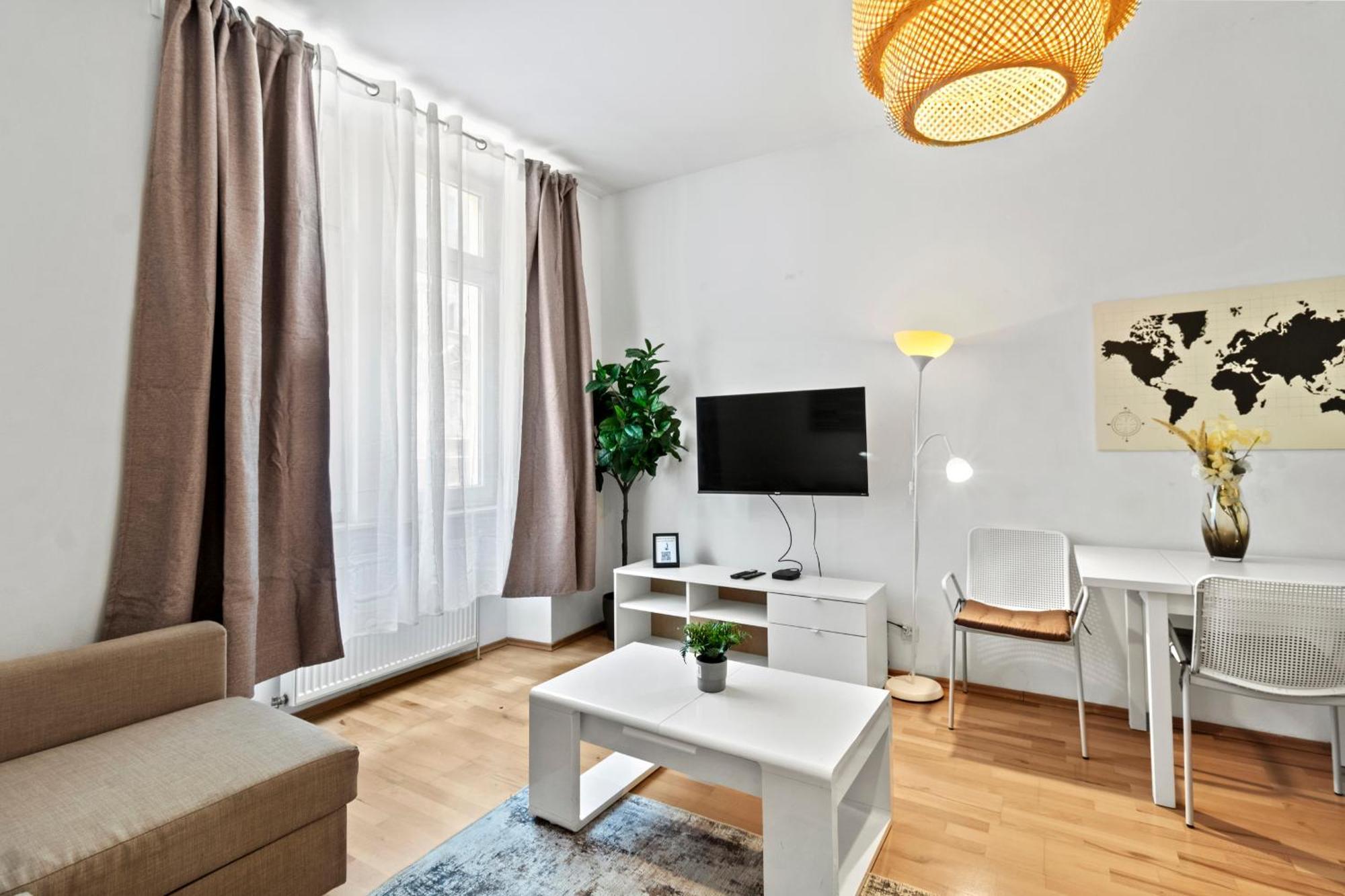 Stylish Apartment, 4 Min To U3 Zipperer Strasse Wien Eksteriør billede