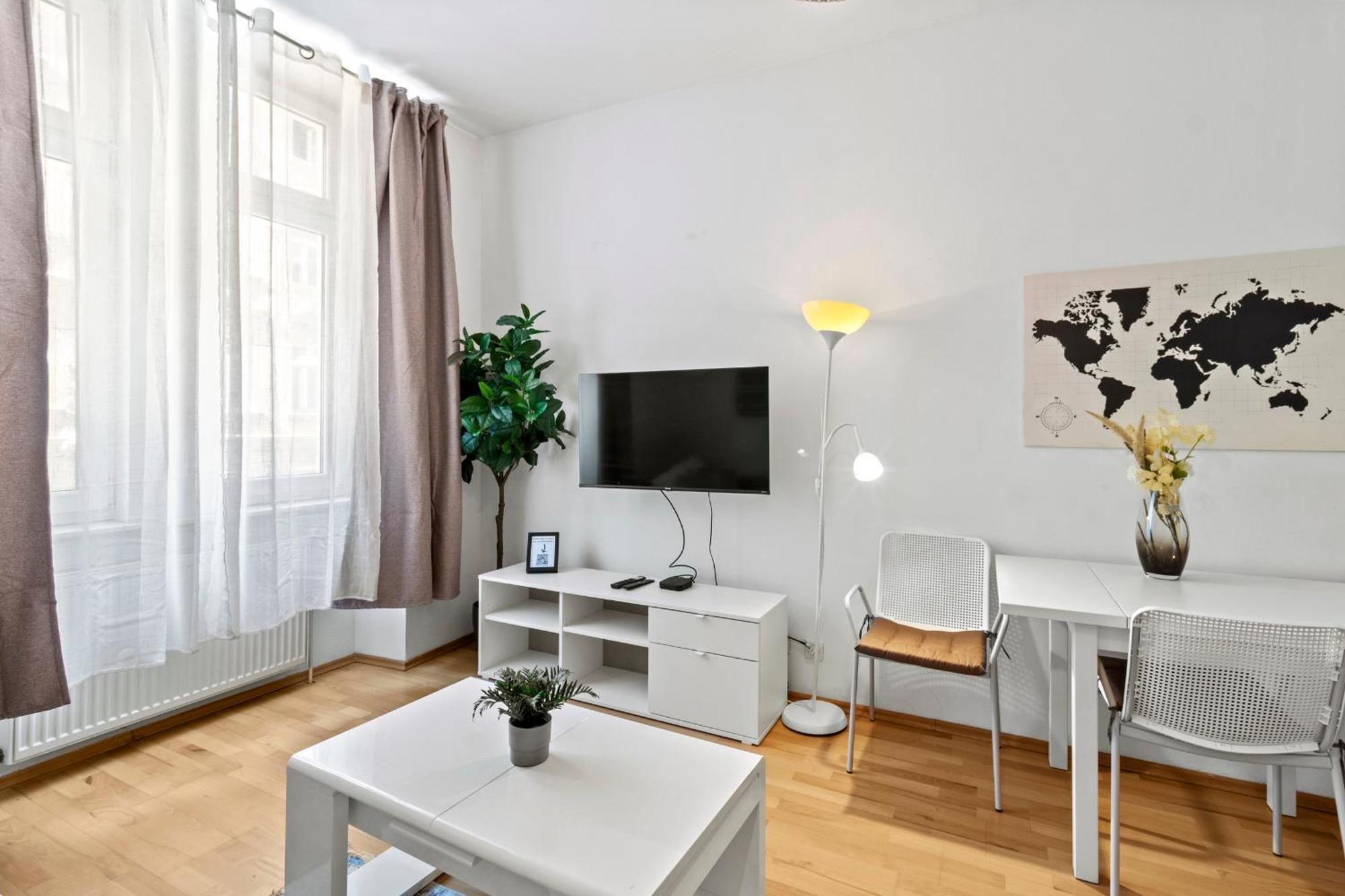 Stylish Apartment, 4 Min To U3 Zipperer Strasse Wien Eksteriør billede