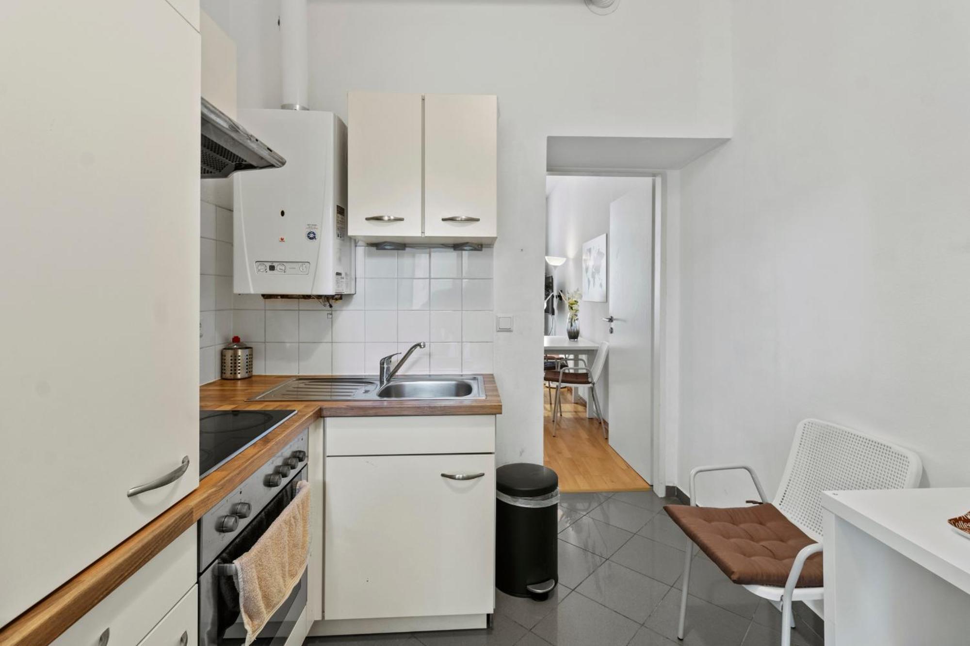 Stylish Apartment, 4 Min To U3 Zipperer Strasse Wien Eksteriør billede